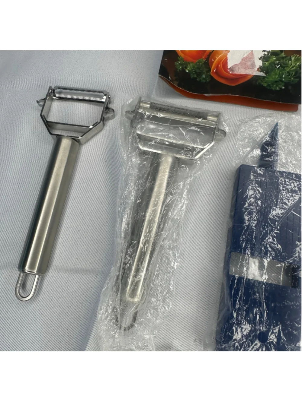New Titan Stainless Steel Peeler Slicer As Seen On TV Blue Board Guide Book Set